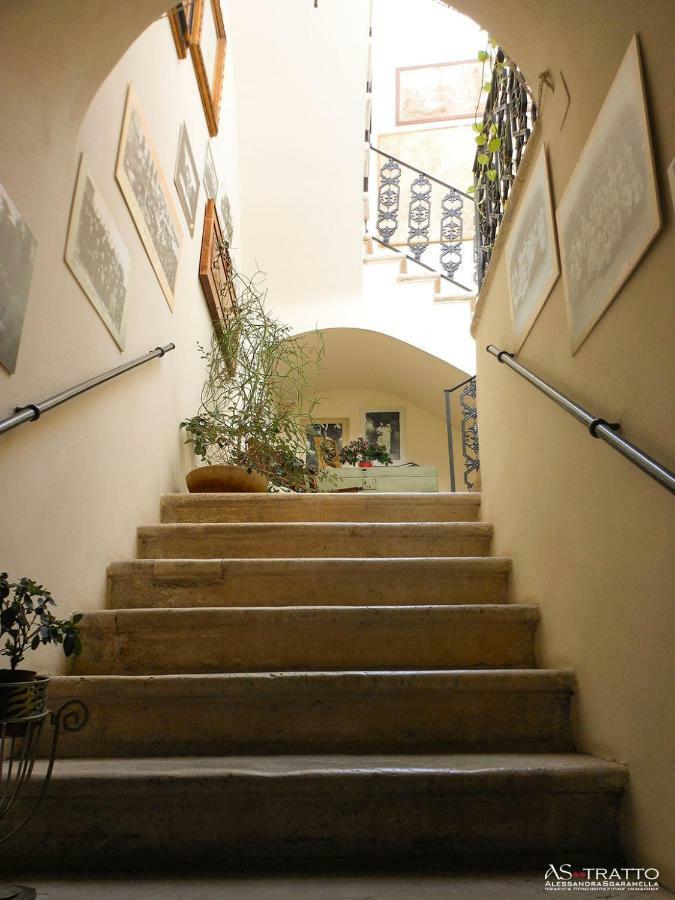 Bed and Breakfast Palazzo Antica Via Appia Bitonto Exteriér fotografie